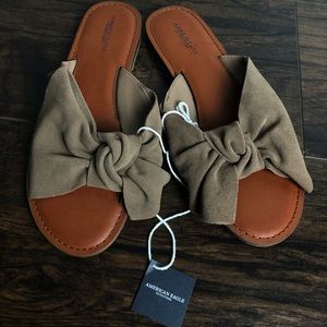 American Eagle Sandals 🤩